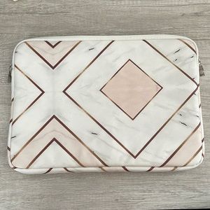 Computer Pouch (13-inch)